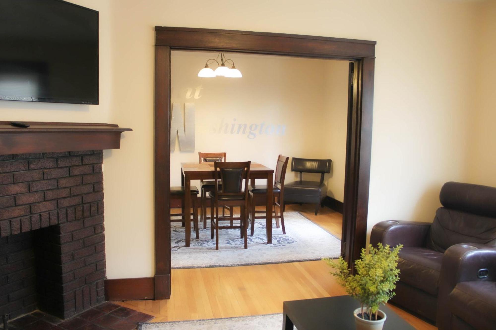 Comfy And Spacious 3 Bedroom - Easy City Access 匹兹堡 外观 照片